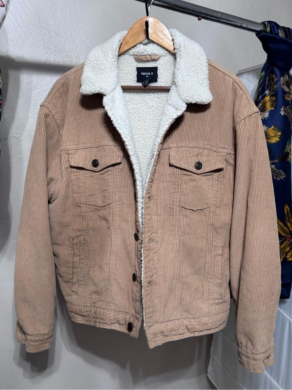 Unisex Sherpa-Lined Corduroy Jacket - Beige